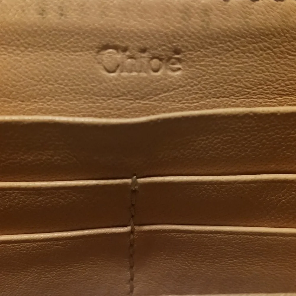 Chloé Paddington Wallet - Picture 11 of 17